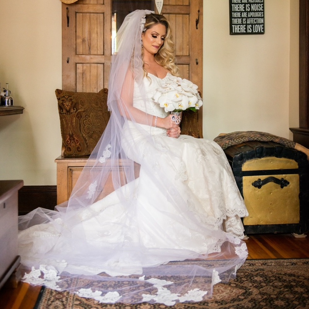 Matthew Christopher Heather Bridal Gown - Picture 8 of 14